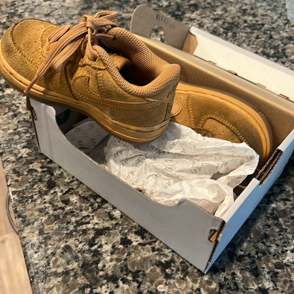 7c wheat gum light brown